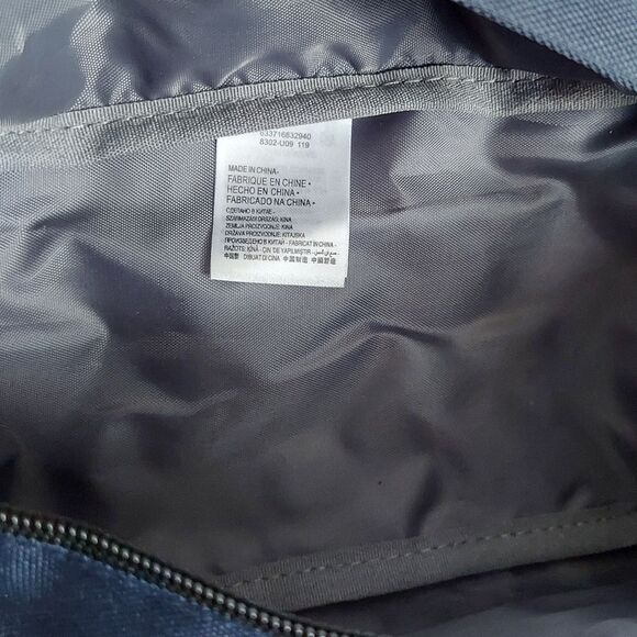 Levi's Fanny Pack Waist Bag Crossbody Sling - Picture 4 of 4